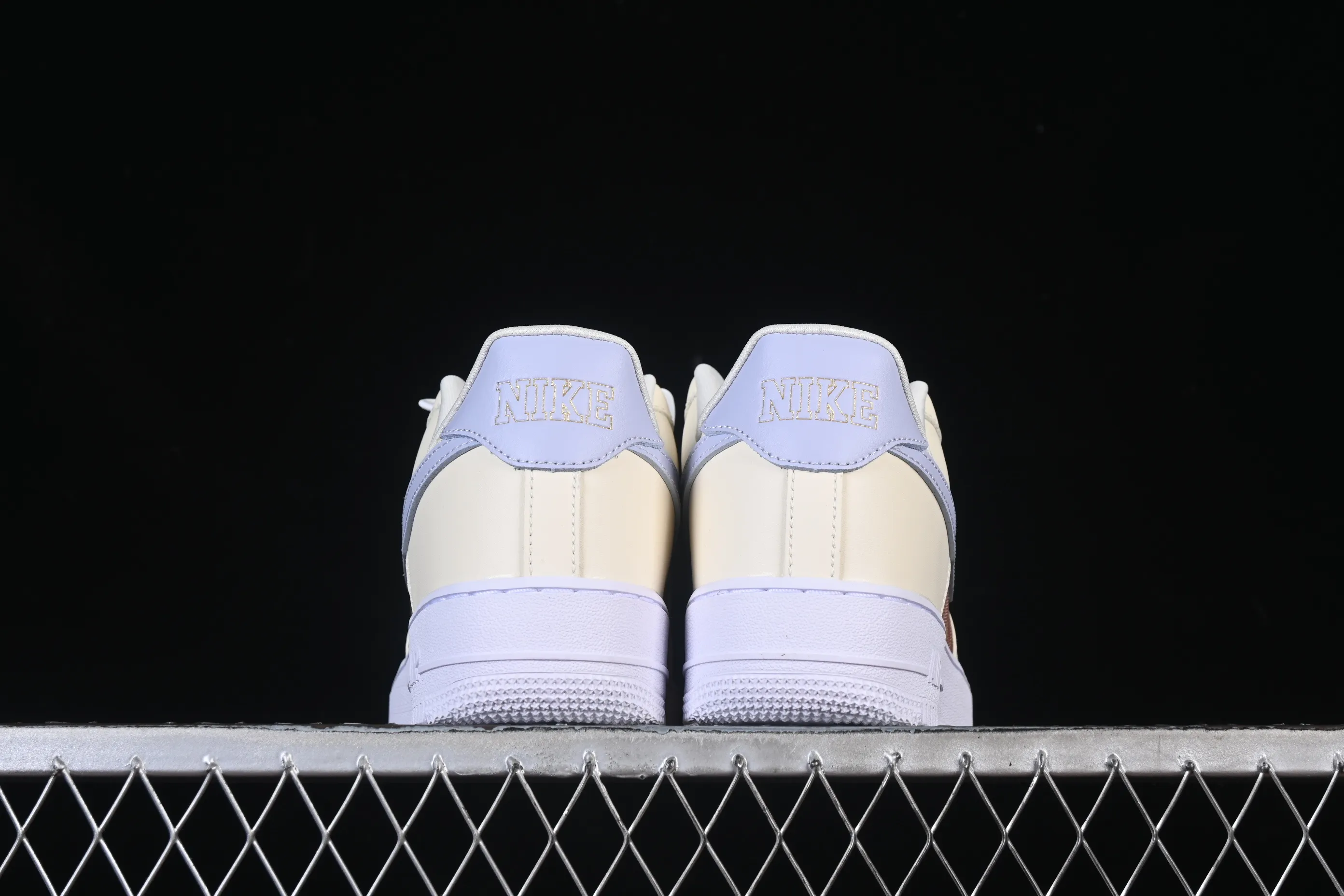 All categories Nk Air Force 1 Air Force series Nk Air Force 1 Low Air Force low-top Nike Air Force 1'07 Low Air Force 1 low-top casual sneakers IH7352-001